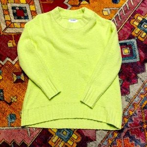 Old Navy Sweater EUC worn once